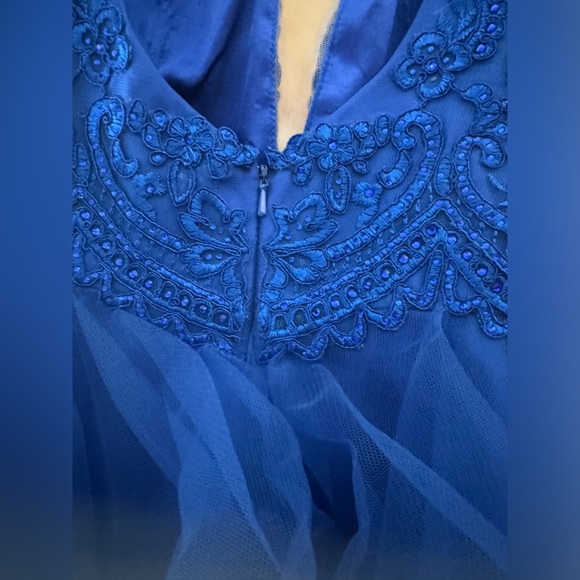 Royal Blue Short Formal Dress - Picture 6 of 9